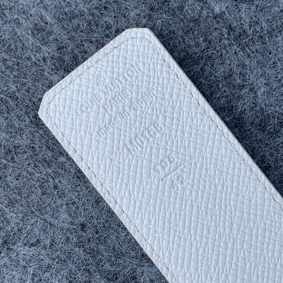 LV Initiales 40mm Reversible Belt ‘White’