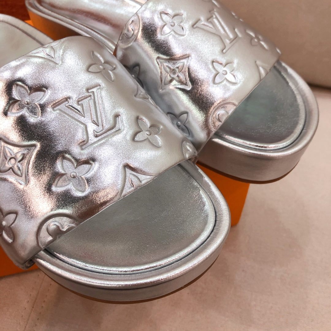 L V - Platform Slides (Silver)