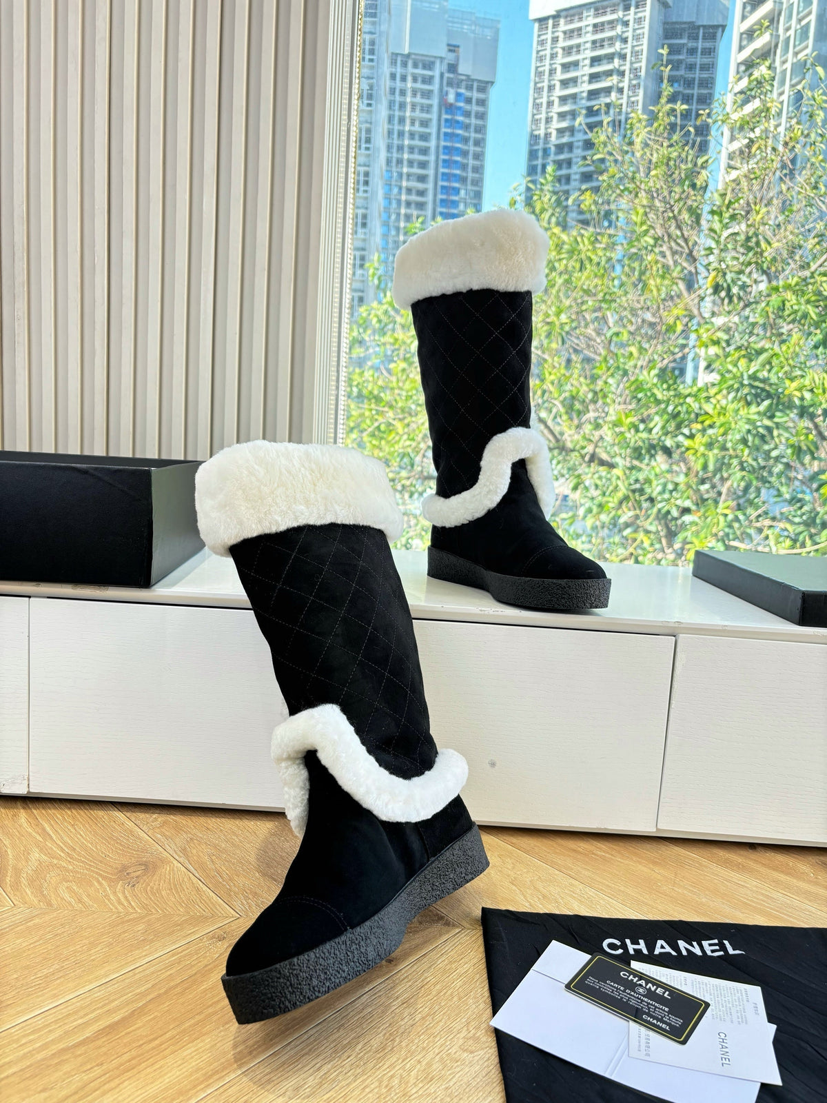 CC 2025 Snow Boot Black White Suede Wool 548930
